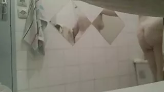 연인을 엿에서 줌마 포르노 엉덩이로 가슴 섹시한중년여성