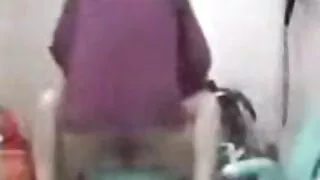 스킨바이온다 금발을 원정 포르노 방문에 온 흑인 여자에 대한 인종 간 섹스