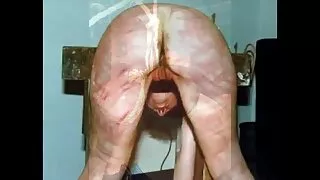 경험이 풍부한 하할 성인 포르노 사이트 부드럽게 돌아 긴 다리 슈마루에서 면도 티